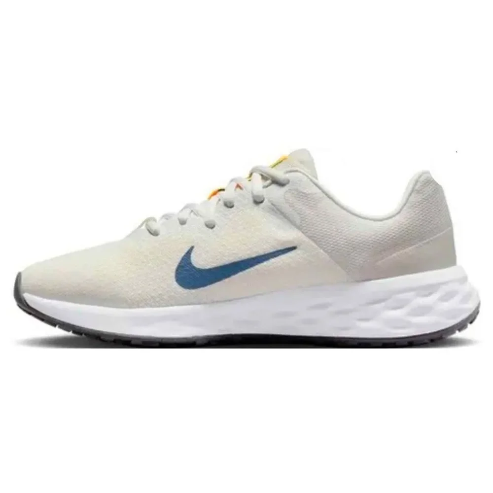 Brand New Nike Revolution 6 NN (GS) – Size 5Y (New with Tags & Box)